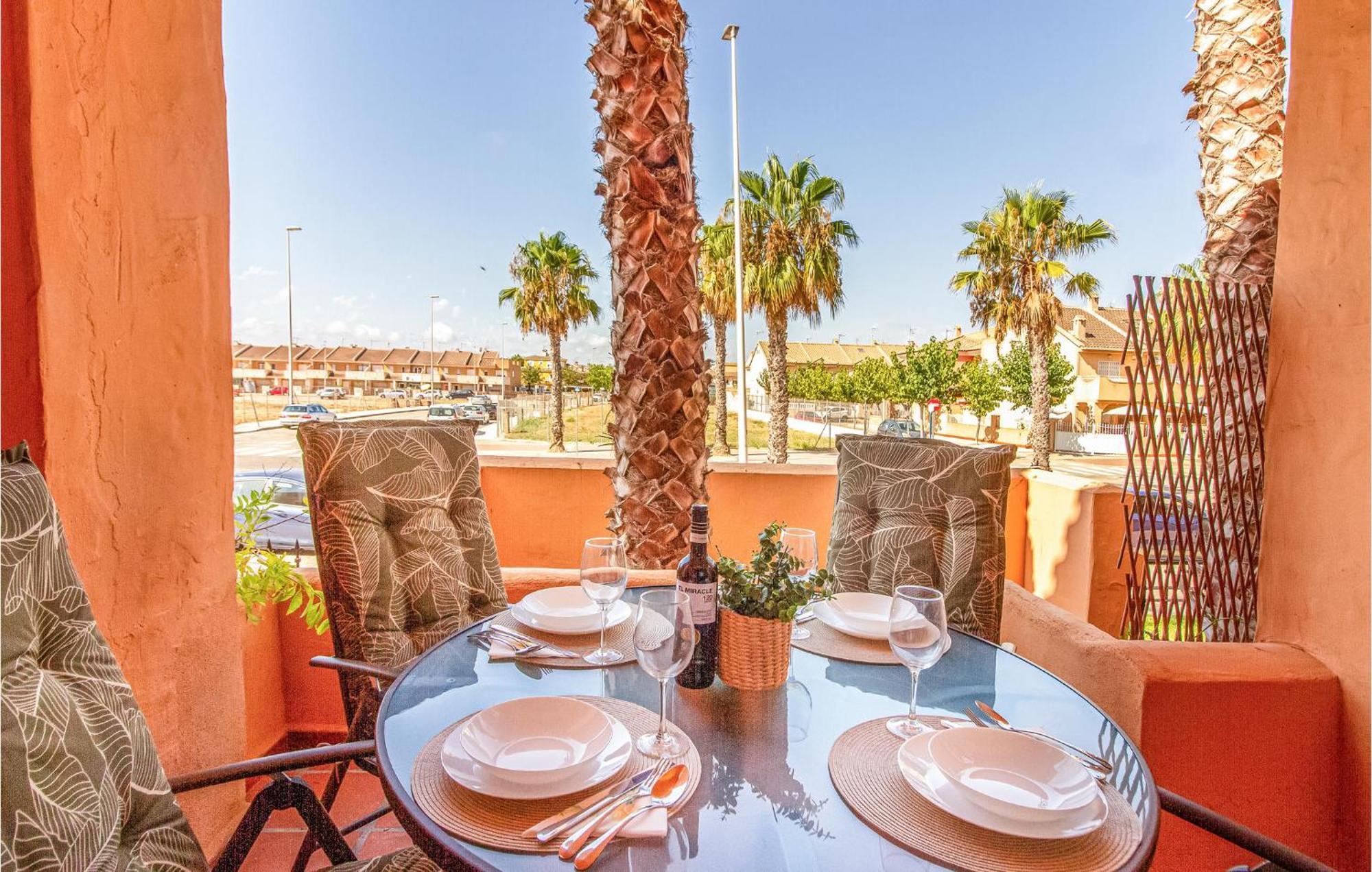 Amazing Apartment In Los Alcazares With Kitchen Luaran gambar